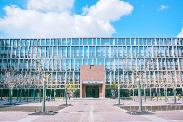 厉害了！天津5所大学入围2018世界大学排行榜！快来给你母校