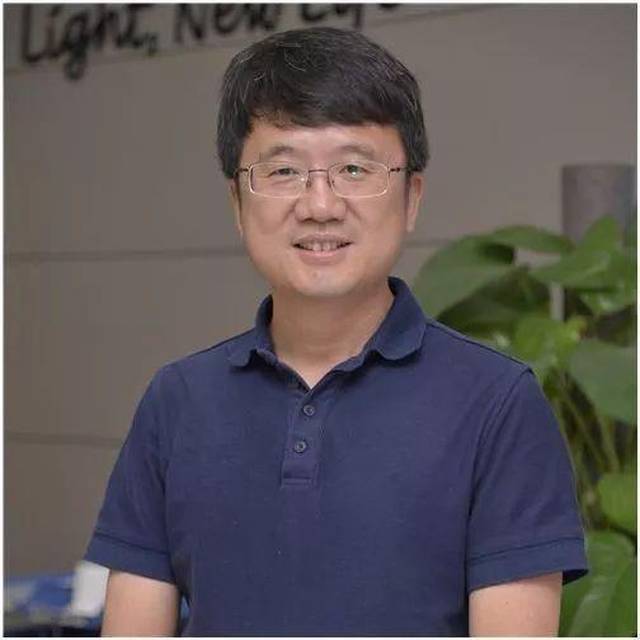 光峰光电李屹:在创新路上不只做追随者