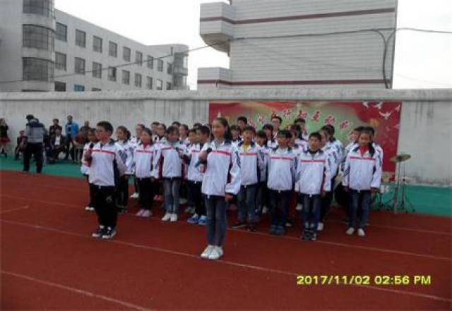 方强初中举办校园文化艺术节活动