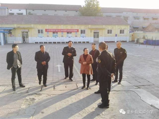 金乡县大成实验学校以优异成绩通过济宁市食堂