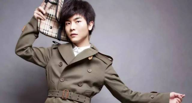 新东方“舞娘”周思成即将空降北师,和你一起与信仰对话