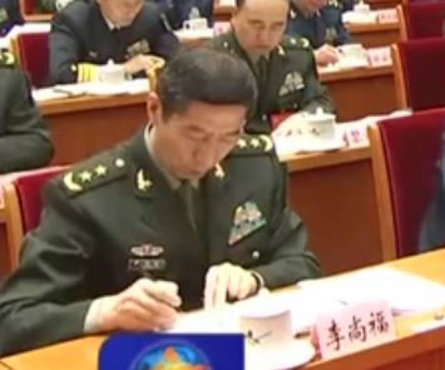 李传广,现任火箭军参谋长 李传广曾任原第二炮兵某基地参谋长,某部队