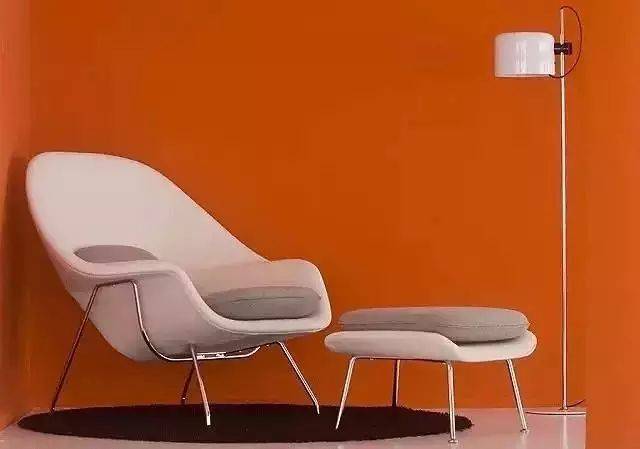 4 郁金香椅 tulip side chair,1956 设计师:埃罗·沙里宁 eero