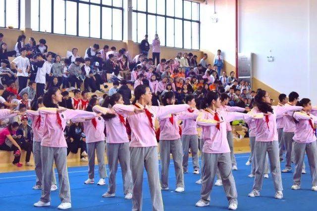 "曹杨二中教育集团杯"2017 年上海市普陀区学生阳光体育大联赛 广播操