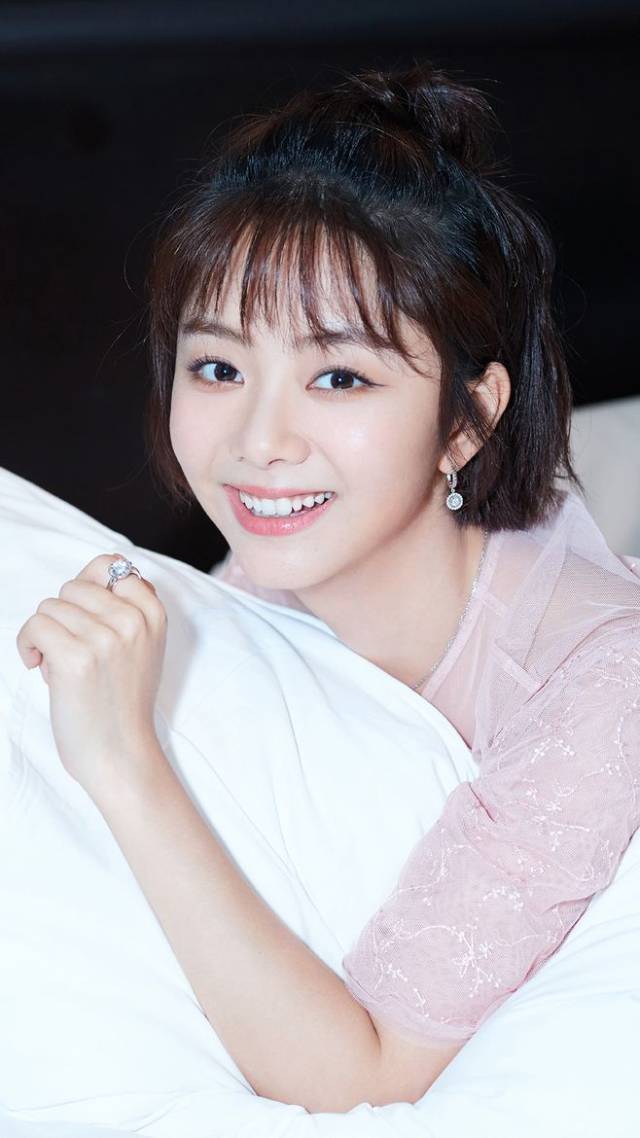 我的女孩儿——谭松韵,你是如此美丽又可爱!