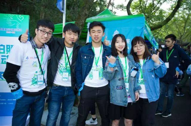 学而思杭州分校携手未来之星,为爱同行!