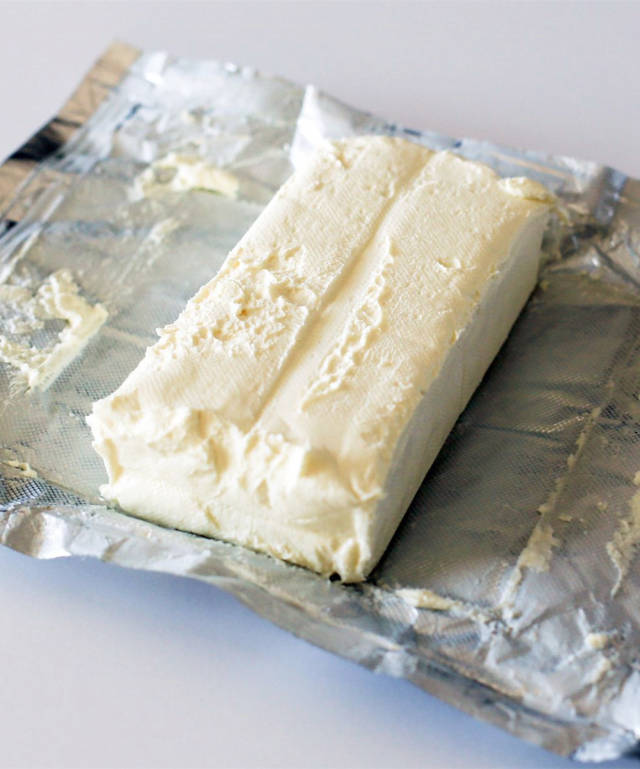 奶油奶酪 cream cheese和 马斯卡彭芝士 mascarpone cheese