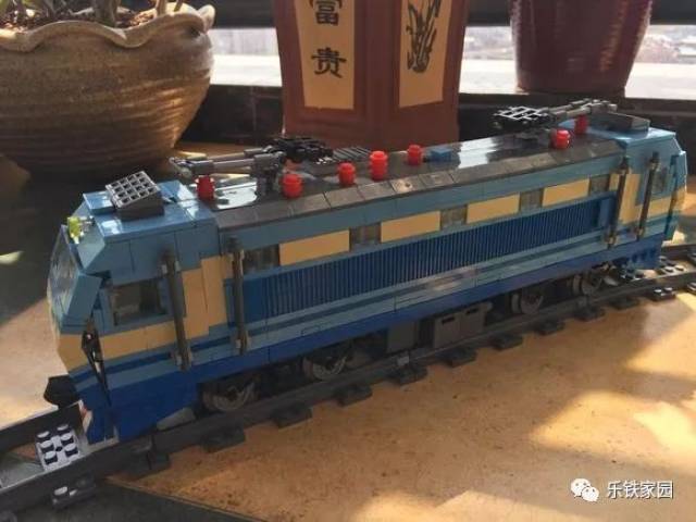 韶山8型电力机车