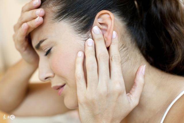 耳朵疼痛有几种呢?