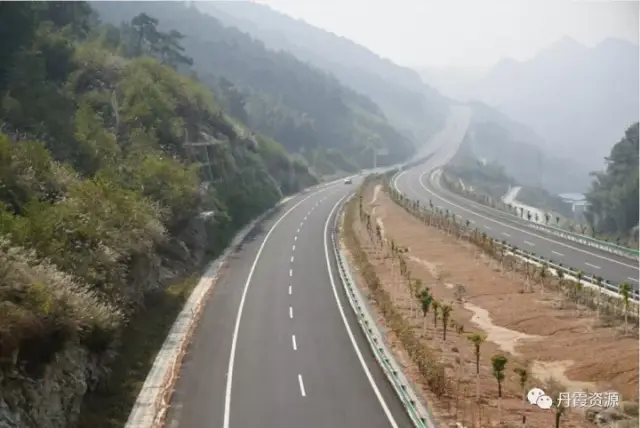 资源县 资兴高速公路一路的风景,风景美不胜收!