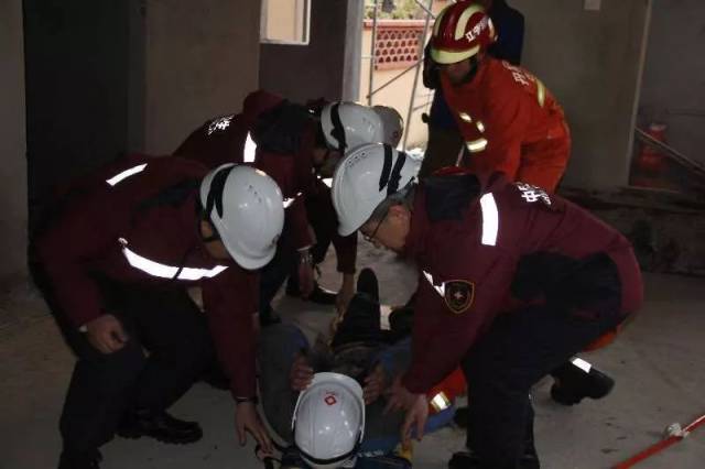 什么?丹东地震了?原来真相是这样.