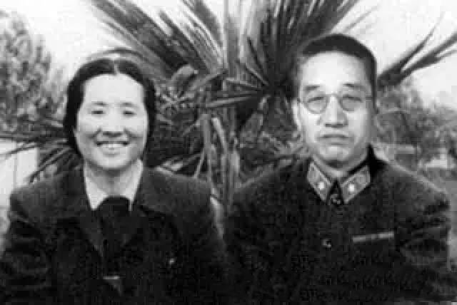 开国将帅的夫妻合影你见过多少张