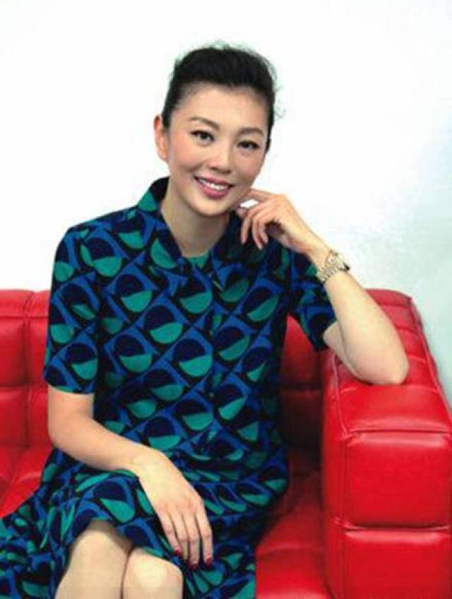 女经纪人的分红比杨幂还多,什么样的面相生财