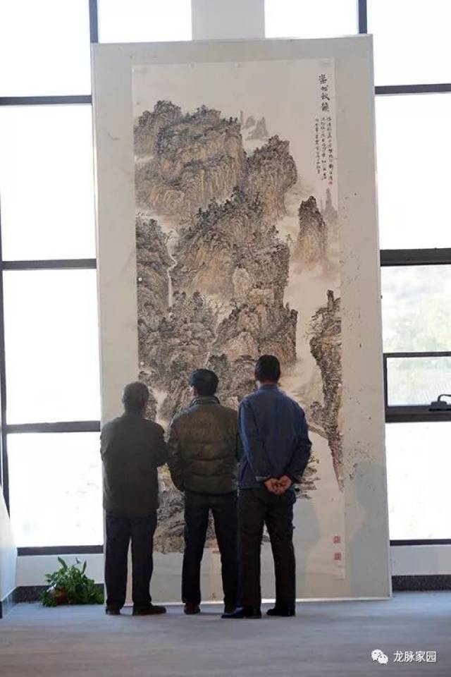 热烈祝贺荣宝斋画院师生作品展暨河北涉县写生创作基地挂牌仪式隆重