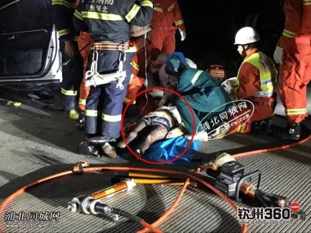 昨晚!钦州境内发生惨烈车祸,司机被卡驾驶室抢救无效身亡