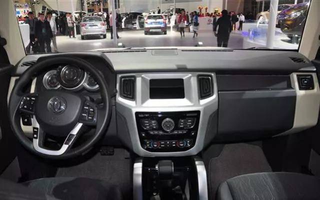 东风推猛士HUV,最高15万,霸气不输路虎,汉兰达