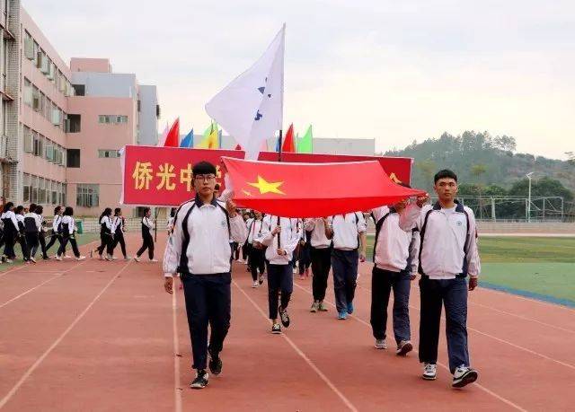 福建省男排亚军的历史性突破成绩之后,在上周刚刚结束的南安市中学生