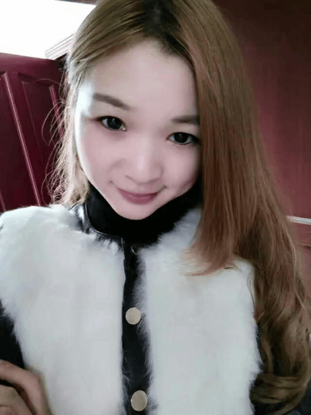 袁州慈化的美女名模袁敏,你认识她不?