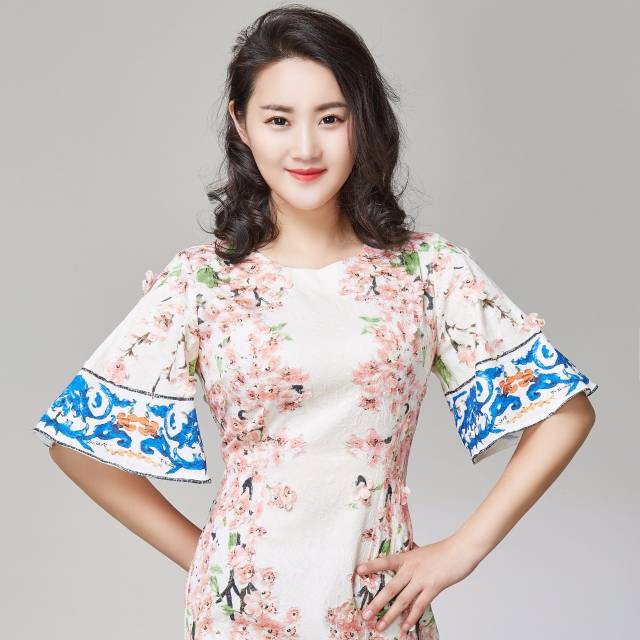 "最美女兵" 姚冬青