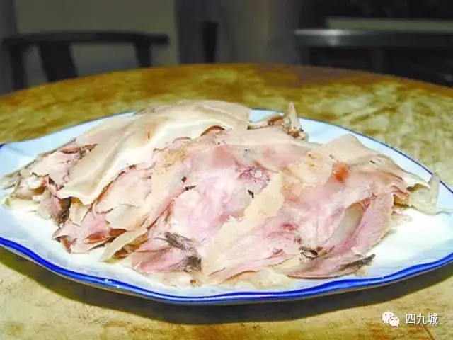 如何把肉切得很薄 e893122b7979491caaeffecb292f1413.jpg