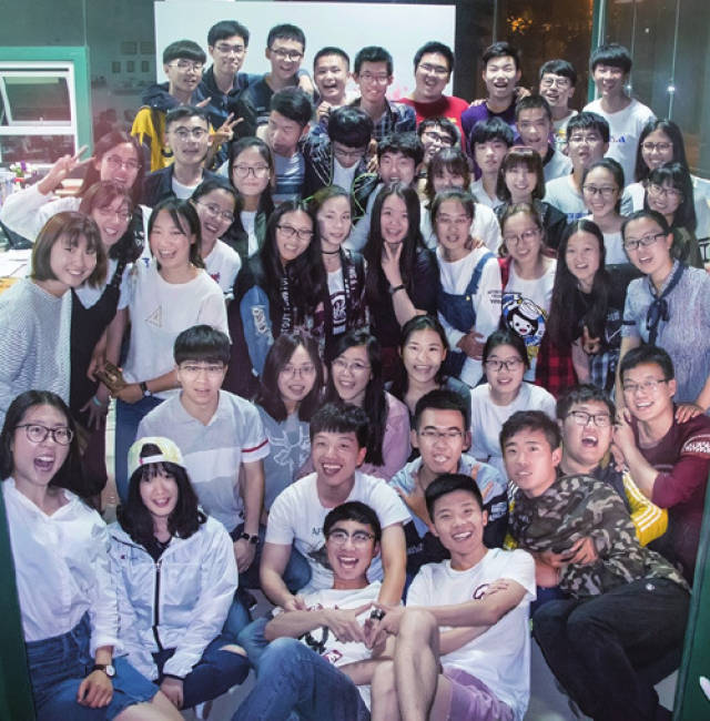 青春,因学生记者而精彩