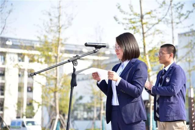 博雅论坛:百舸争流,奋楫者先