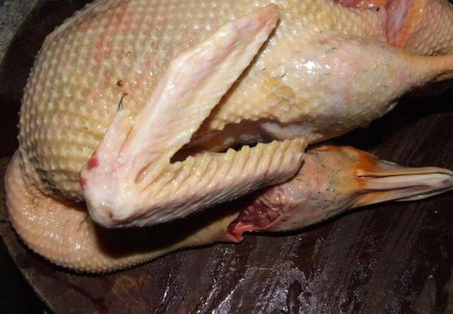 鸭肉拿来这样炒,我能吃下一整只鸭,上桌最后连盘子都想舔干净了