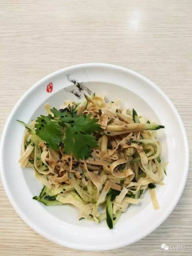 返团预告 | 鲜8纯芝麻酱、黑芝麻,想给宝宝补钙