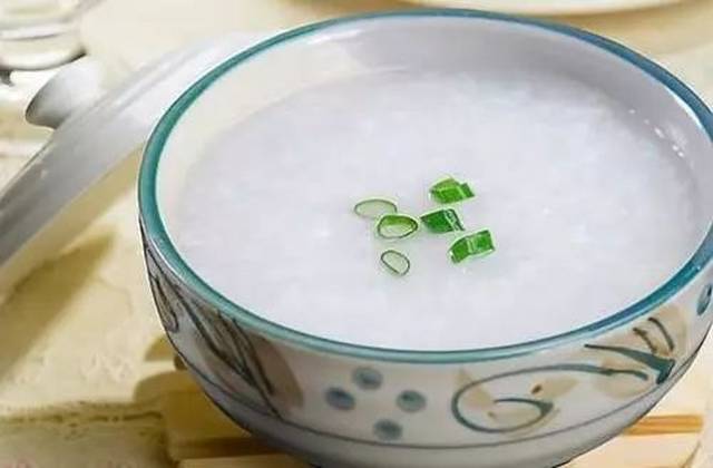 【知识链接】白米粥,杂粮粥,海鲜粥.冬日教你喝对粥