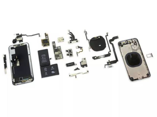 iphone x内部元件整体布局和之前几代iphone很相似,但也有明显的变化