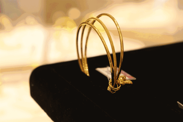 金一 仅11月16日一天 [囍]气盈门系列 戒指 重量3克 零售价 3*359 105