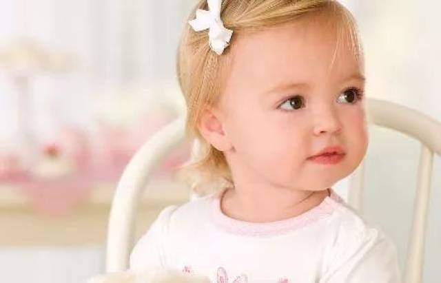 婴儿多久可以吃辅食 6004a49257d84185bcb7c288fbe4b4c5.jpeg