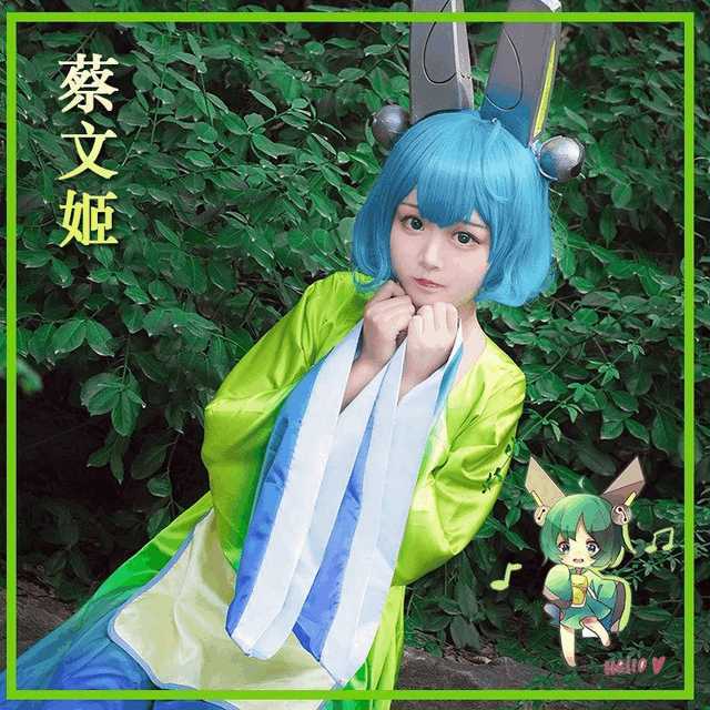 王者荣耀: 鳗鱼霏儿cos蔡文姬蔷薇王座, 根本就是长大后的样子