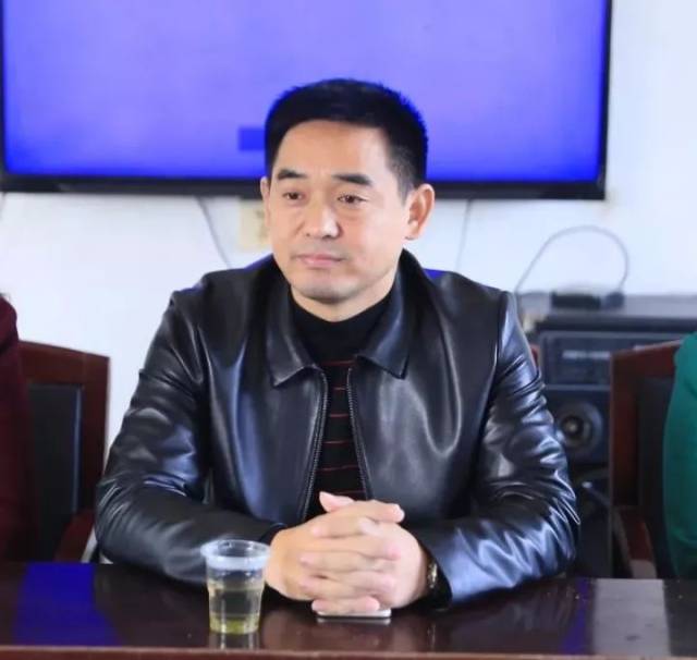 如何做一个有爱心的企业家 甘堰商会情系特困老人 慈善温暖之行
