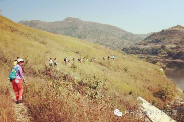 【户外足迹】11月19日蛇蜒残恒山断壁,徒步龙