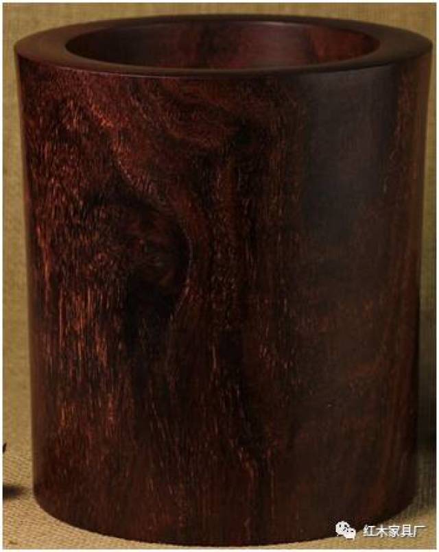 科特迪瓦紫檀从科特迪瓦等西非出口到的批当地特产木材中