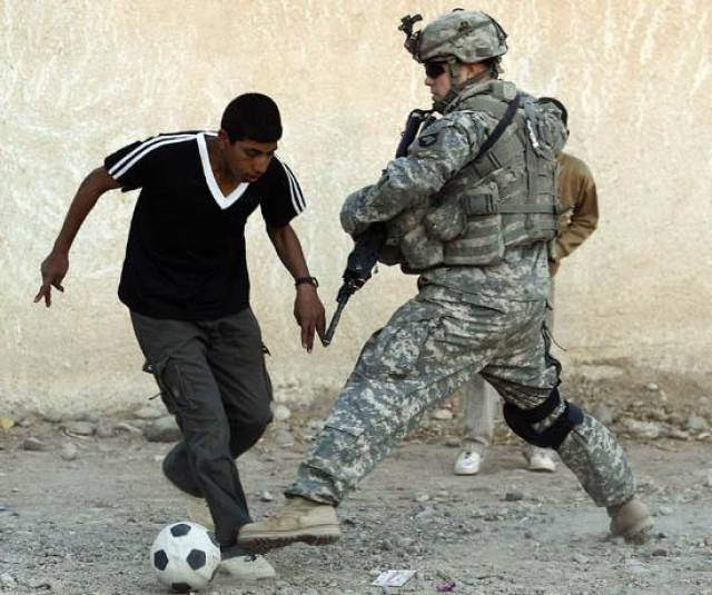 因为一场足球赛,这两个国家开战了!