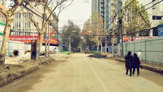 周口建新路何时通车？新一峰被堵何时解围？而比这更重要的消息是……