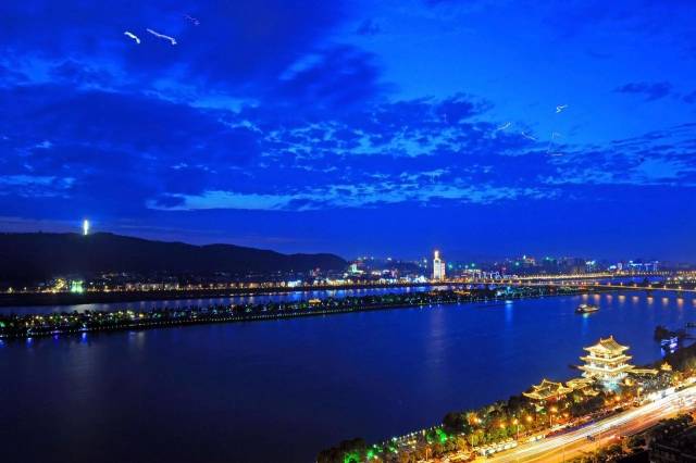 2021湘潭人均GDP_湘潭医卫2021单招