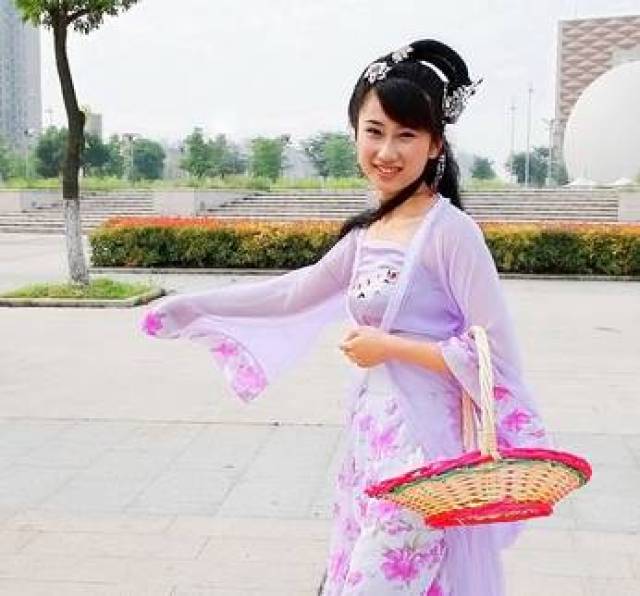 自古扬州出美女,这座城有多少穿越千年的美丽传奇?