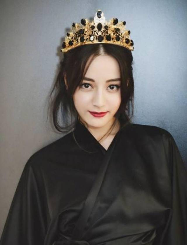 戴皇冠最美的5大女星,angelababy只排第三,第一名无人