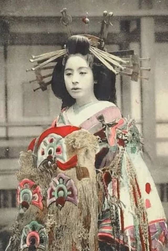 声色犬马国语在线 65b905179627426f964d9b4bc6a5338e.jpeg