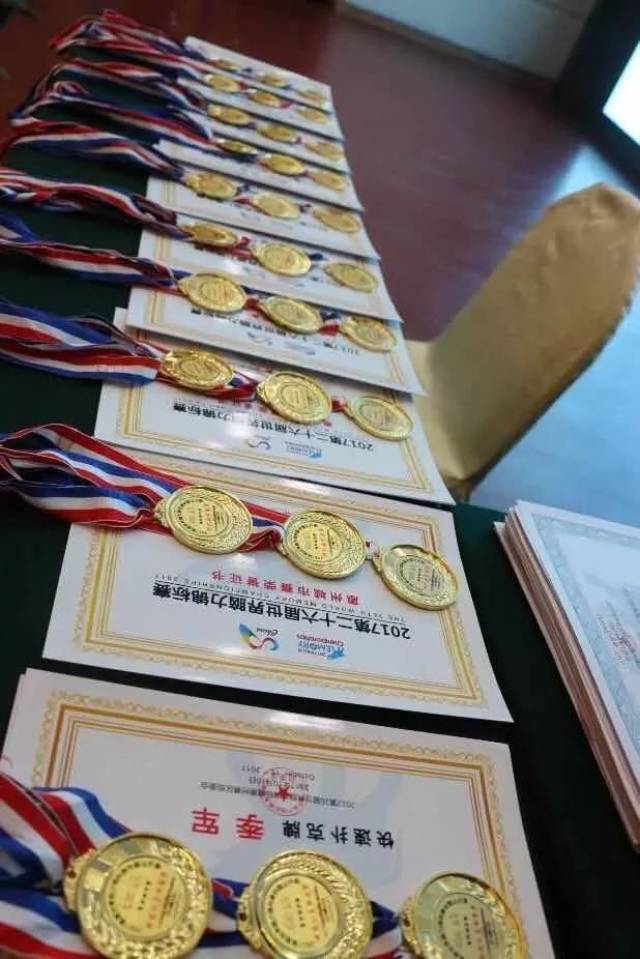 18岁学生注意!世界无限元超级变态网页私服宝网页游戏私服李威免费教你高效记忆法!