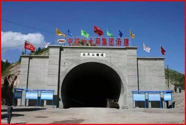 《中国高铁》记录中铁十七局集团天华山隧道攻坚克难的工程传奇 特长