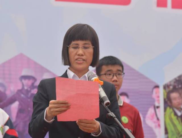 更喜青春五彩梦,终生不忘童年歌——我校第二届体艺节