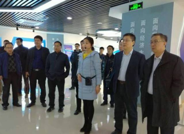 11月17日,中国长城工业集团副总裁郭昭平一行来石家庄调研军民融合