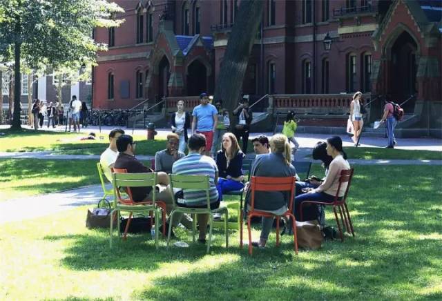 中外合作办学VS出国留学,谁更牛?