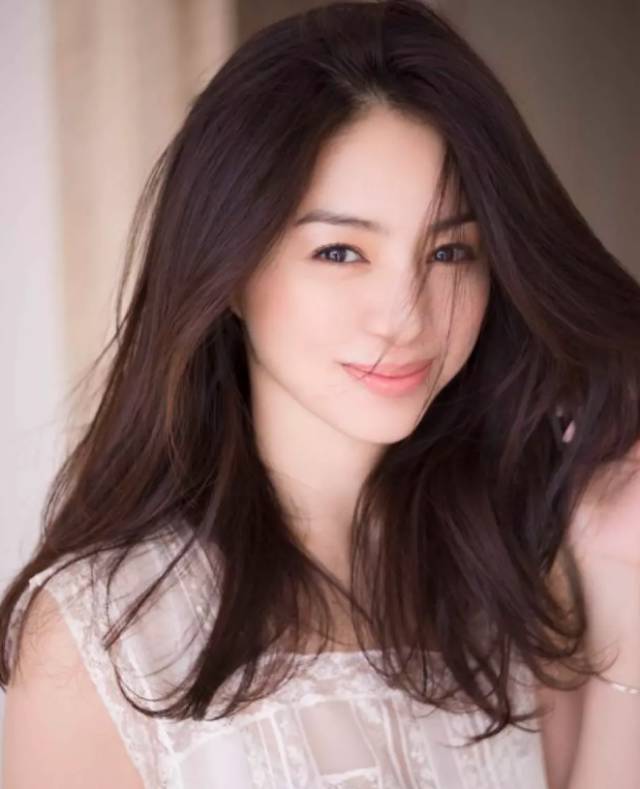 亚洲男生最爱的脸蛋原来长这样!所有女孩子都想变成她