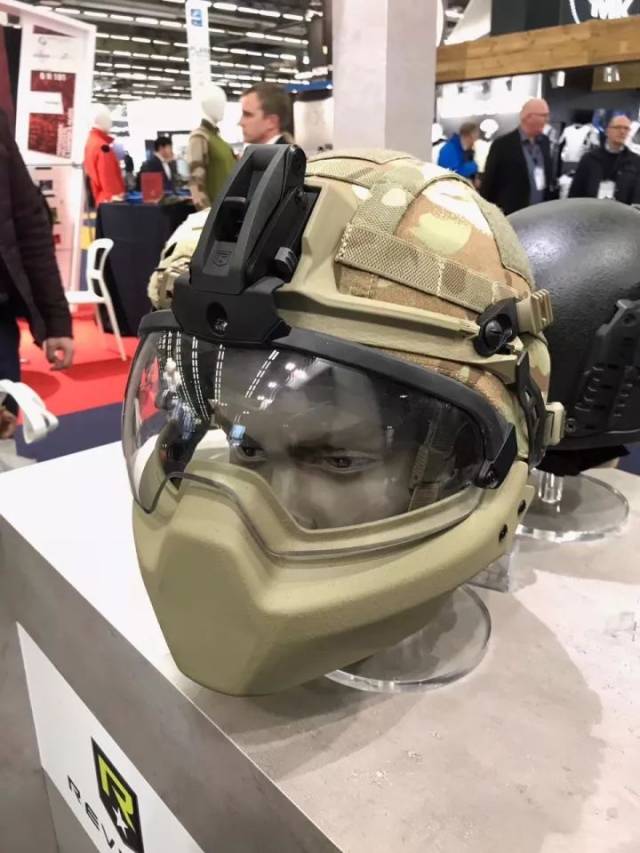英国sas,法国gign使用过的全防水战术拾音降噪耳机,直配防弹头盔的