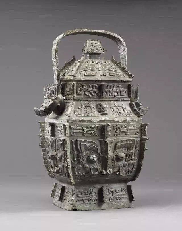 西周时期青铜铙(约公元前11-10世纪),上海博物馆现藏最重要的青铜器之
